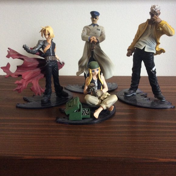 FullMetal Alchemist Brotherhood Square Enix BLACK LABEL Vol 1 Trading Arts (4) - Picture 1 of 8